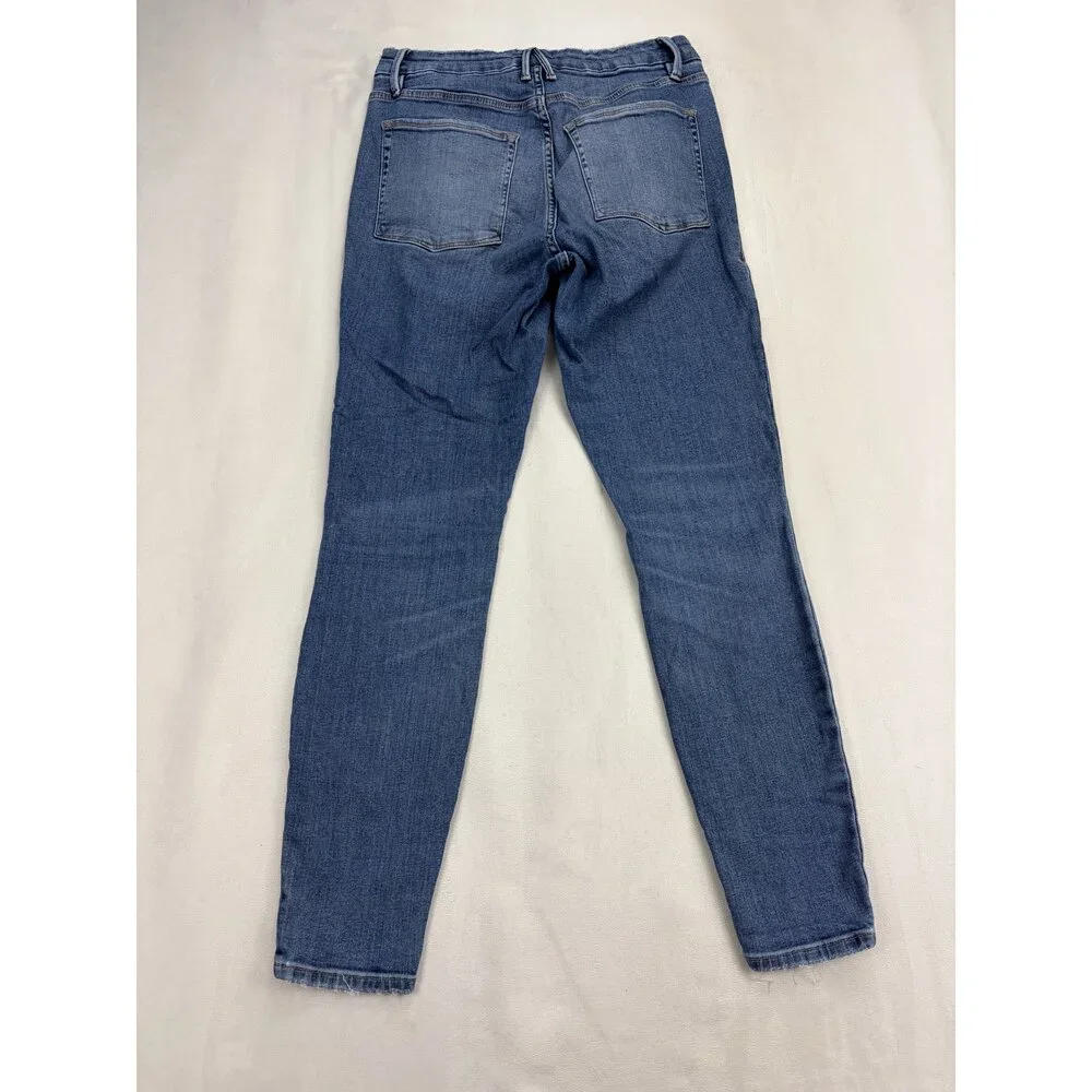 Good American High-Rise Tapered Jeans Size 30 Medium‎ Wash